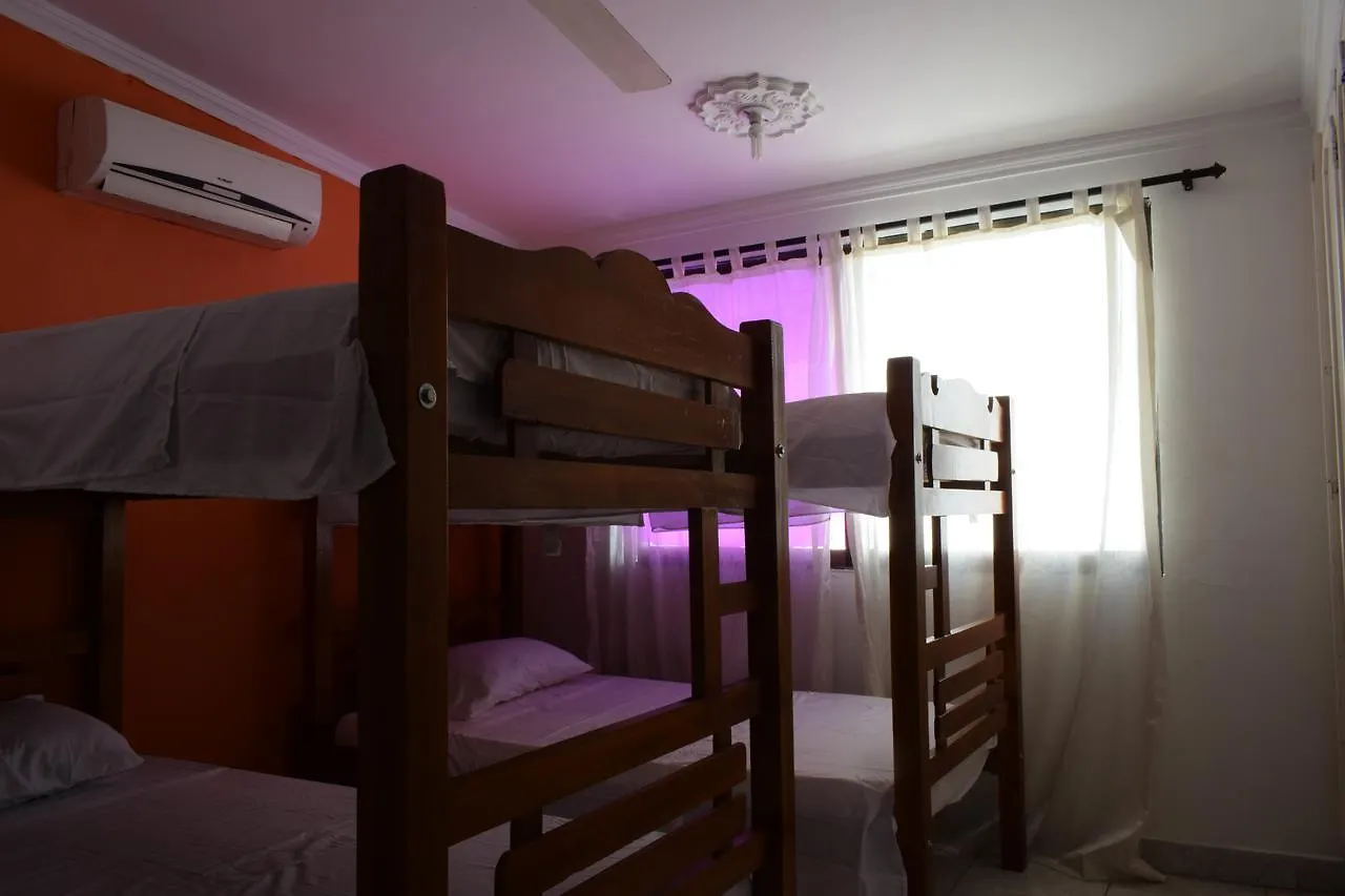 The Three Dog'S House Manga Hostel Cartagena Colombia